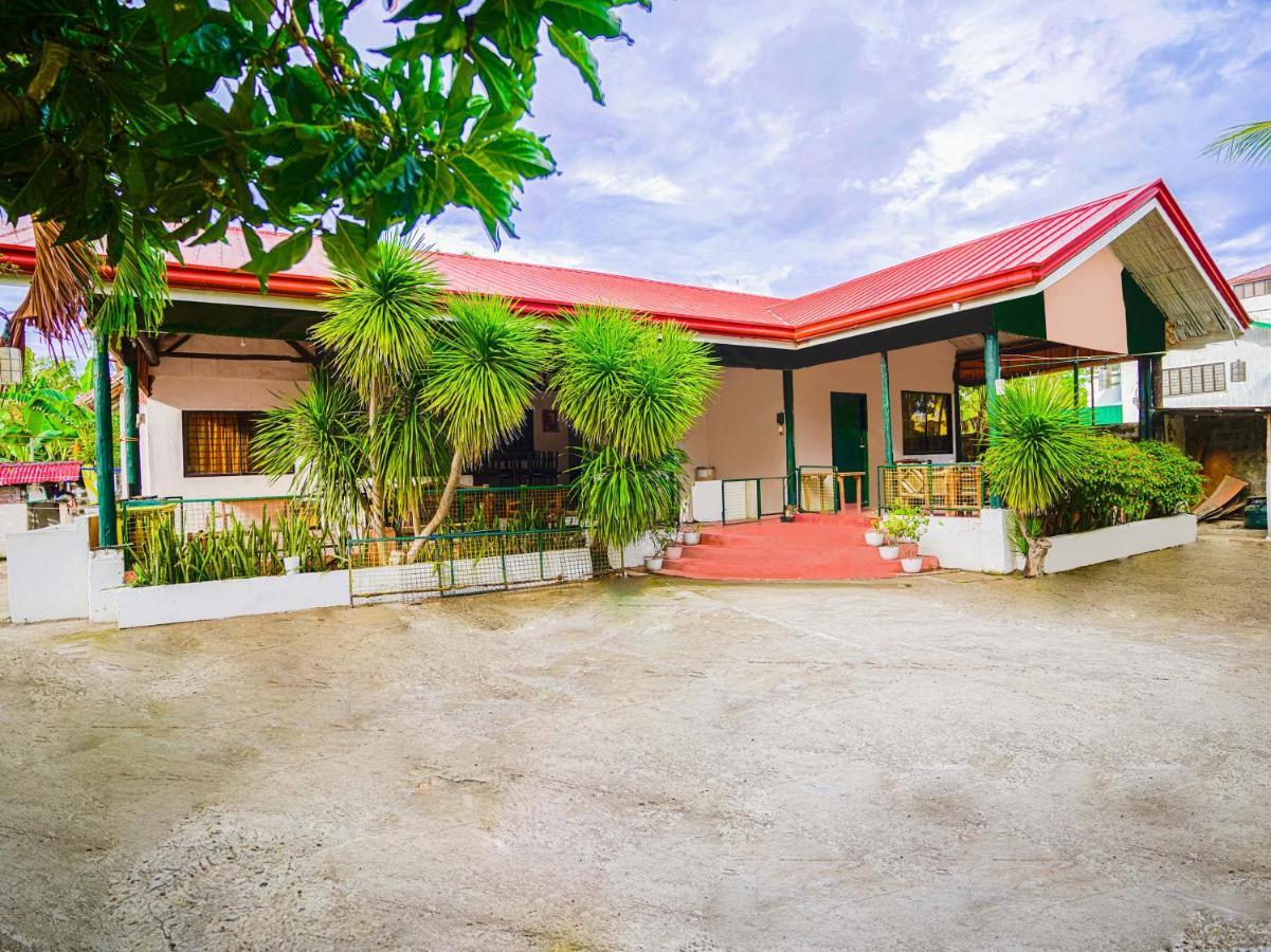 Oyo 875 Madhavi Beach Resort Balibago 外观 照片